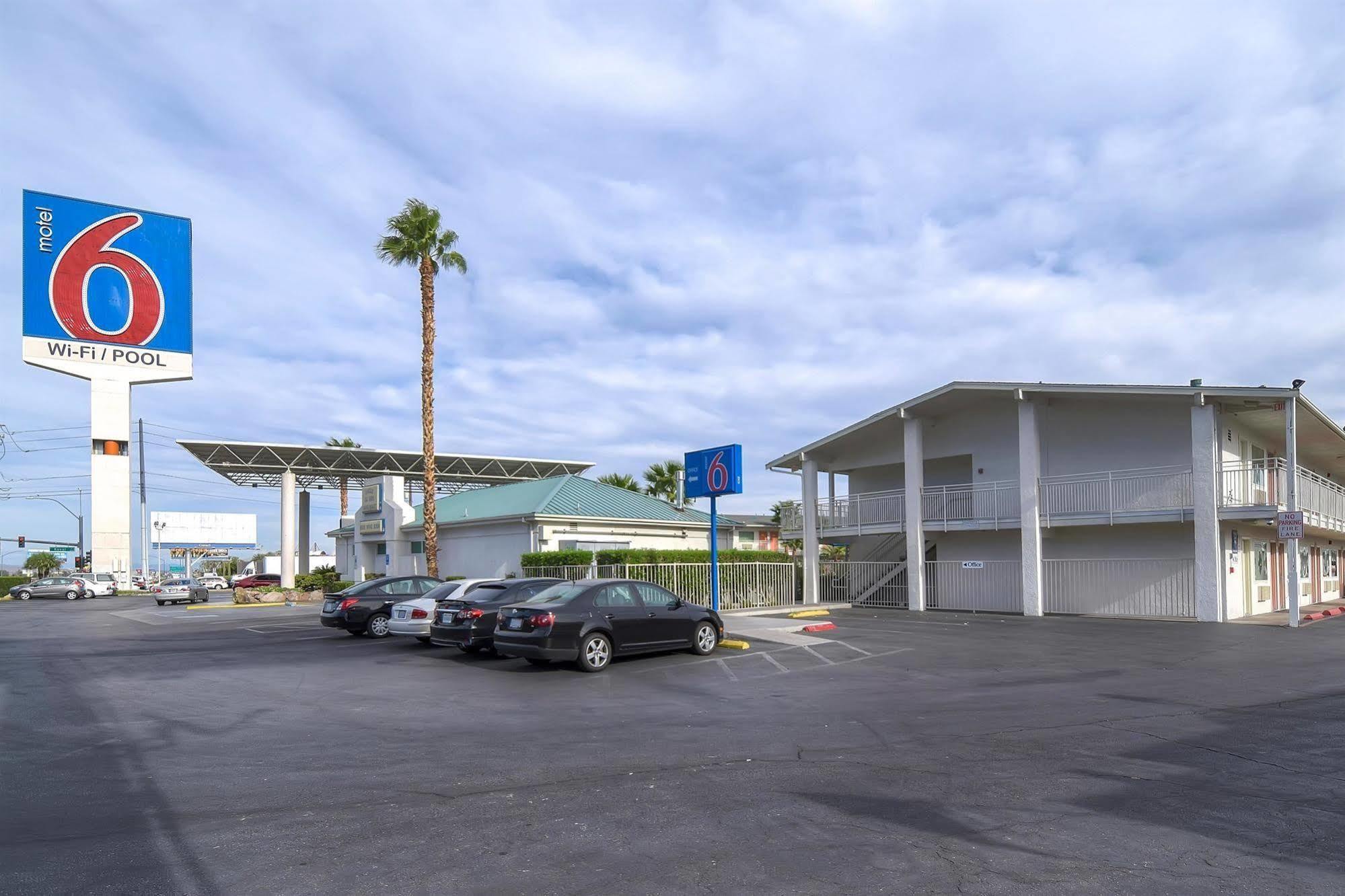 Motel 6-Las Vegas, Nv - Tropicana מראה חיצוני תמונה